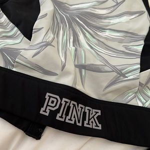 Cris cross sports bra pink
